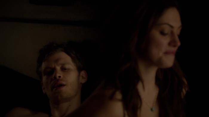 Claire Rihannon Holt