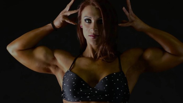 Susanna Tirpak hot photos