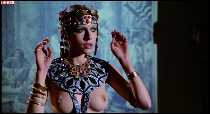 Fantastic girls nude