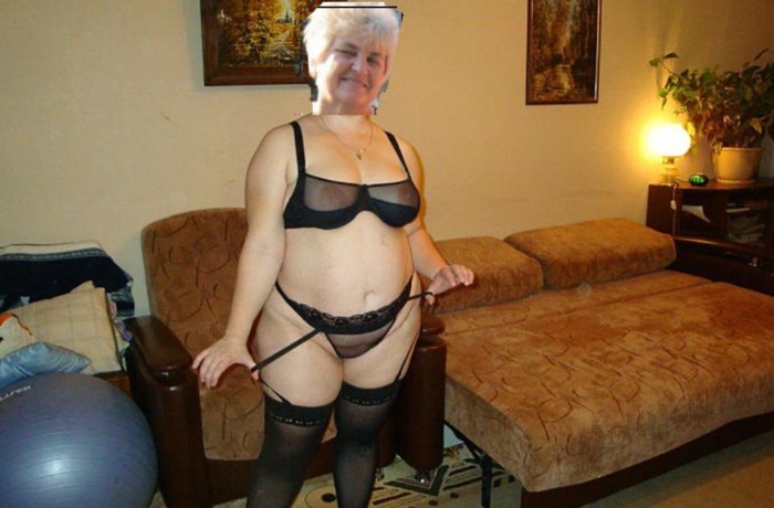 Mature in the erotic linen of the old woman