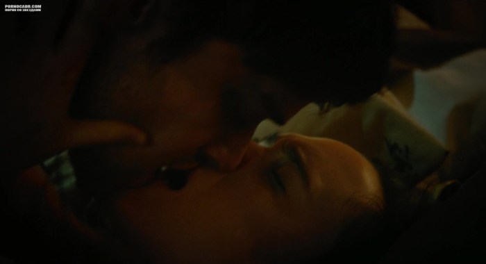 Ellen Page bed scenes