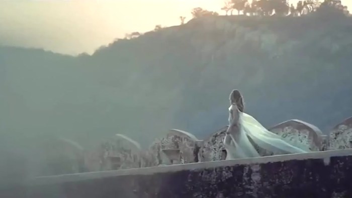 Daria Petrozhitskaya hot scenes papik