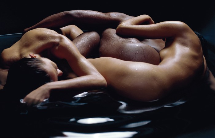 Photoshoot of naked men