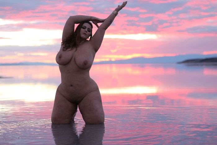 Model plus saz london Andrews nude