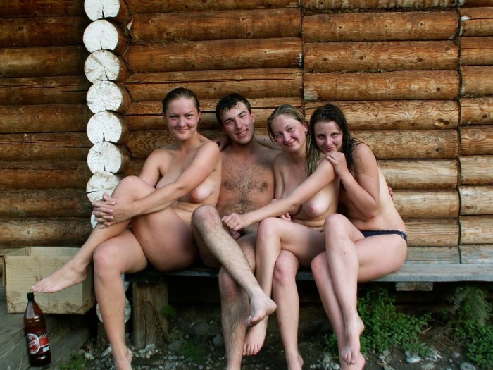 Naked girls in a bathhouse with men
