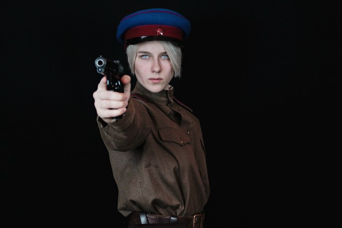 Milestly field wives in the war