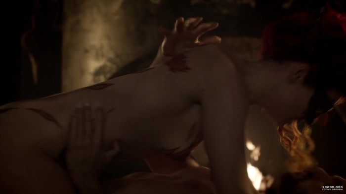Lara Flyl Boyle Tits