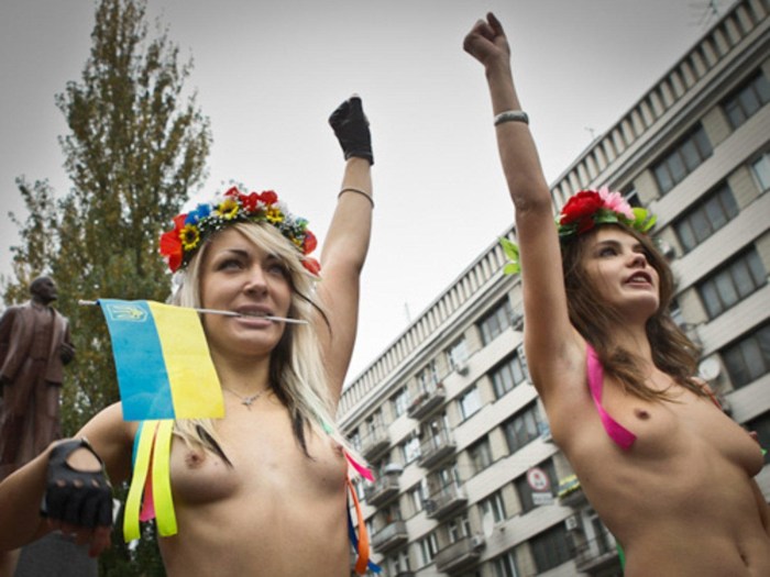 Beautiful naked Ukrainians