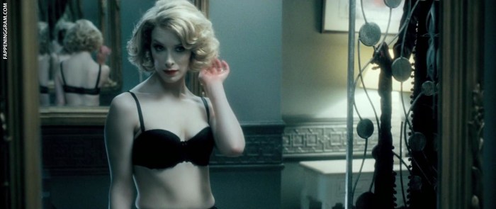 Birth of the world painting vagina