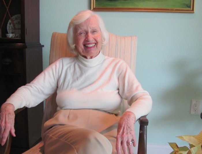 Efebophilia in women photo