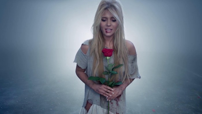 Passionate kiss on the couch