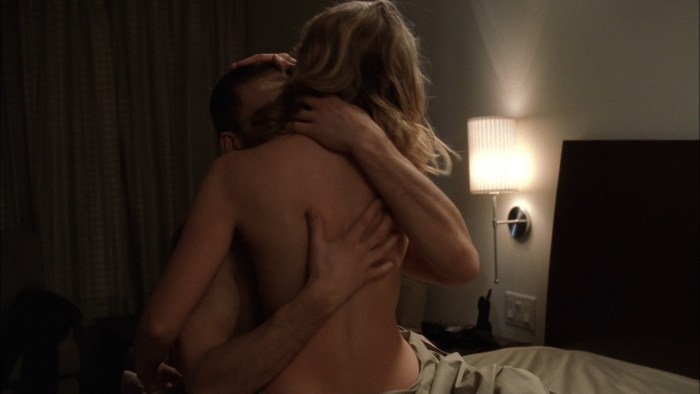 Madhen Amik bed stage