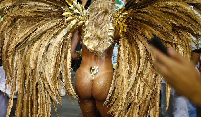 Party Anal Carnival