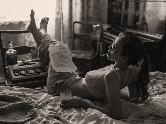 Wallpapers of the girl and car