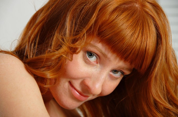 Red -haired hairy beauty