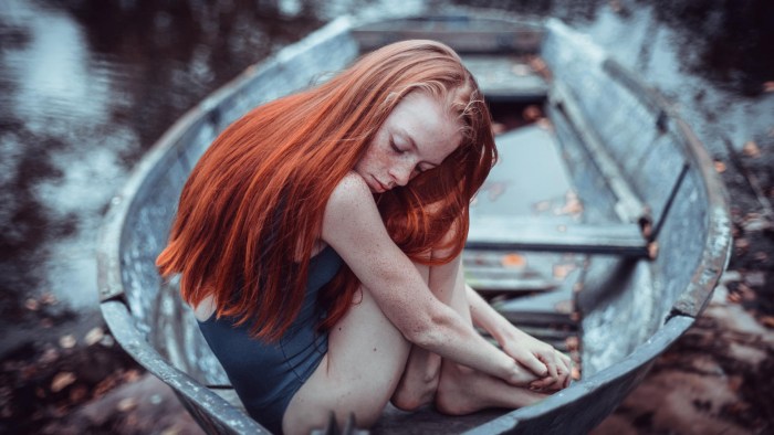 George Chernyadiev red girl