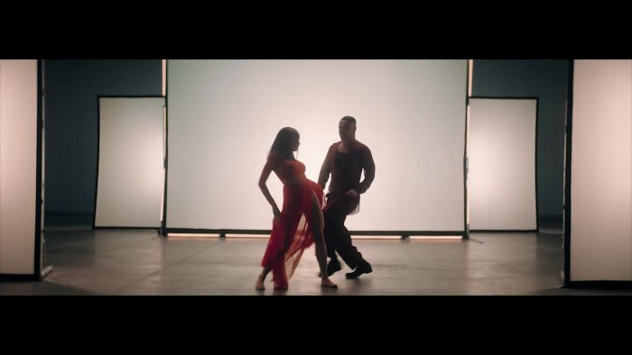 Michelle Levin bit a pig on the beach