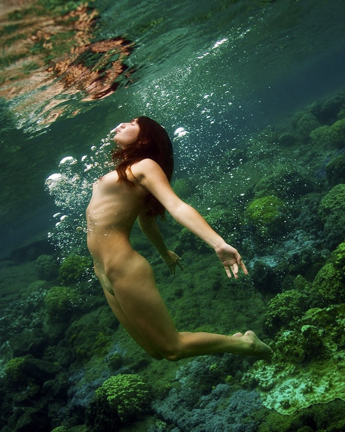 Dive -haired man Natalya Avseenko