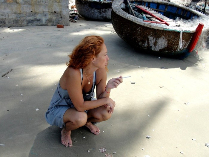 Elena Podkaminskaya in a bra kitchen