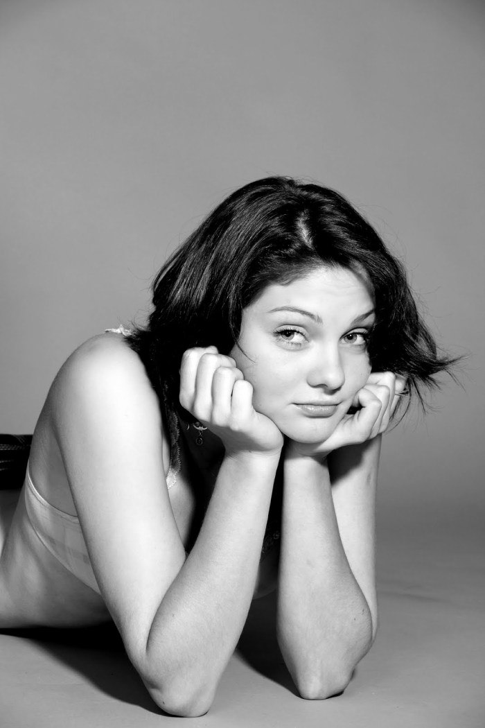 Daria Lehidid bed scenes