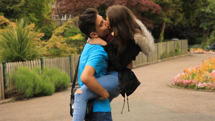 Taisiy Shanti sat on her face