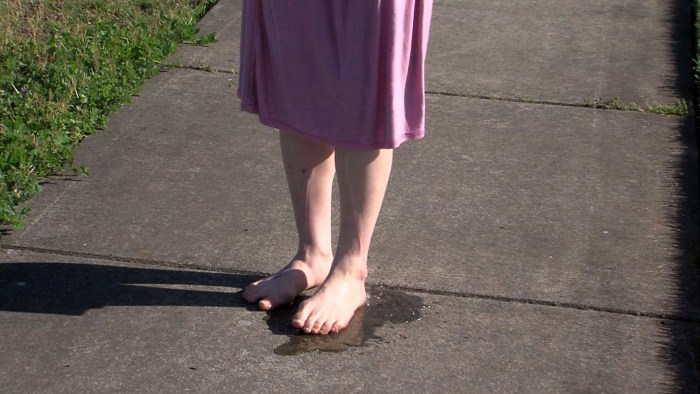 What to draw on jeans