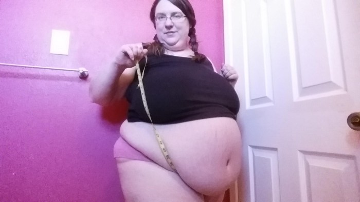 Naked thick pregnant women