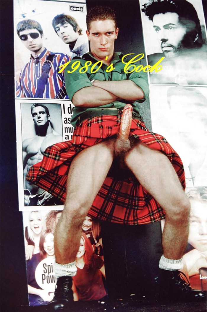 Scottish Kilt Naked Buttocks