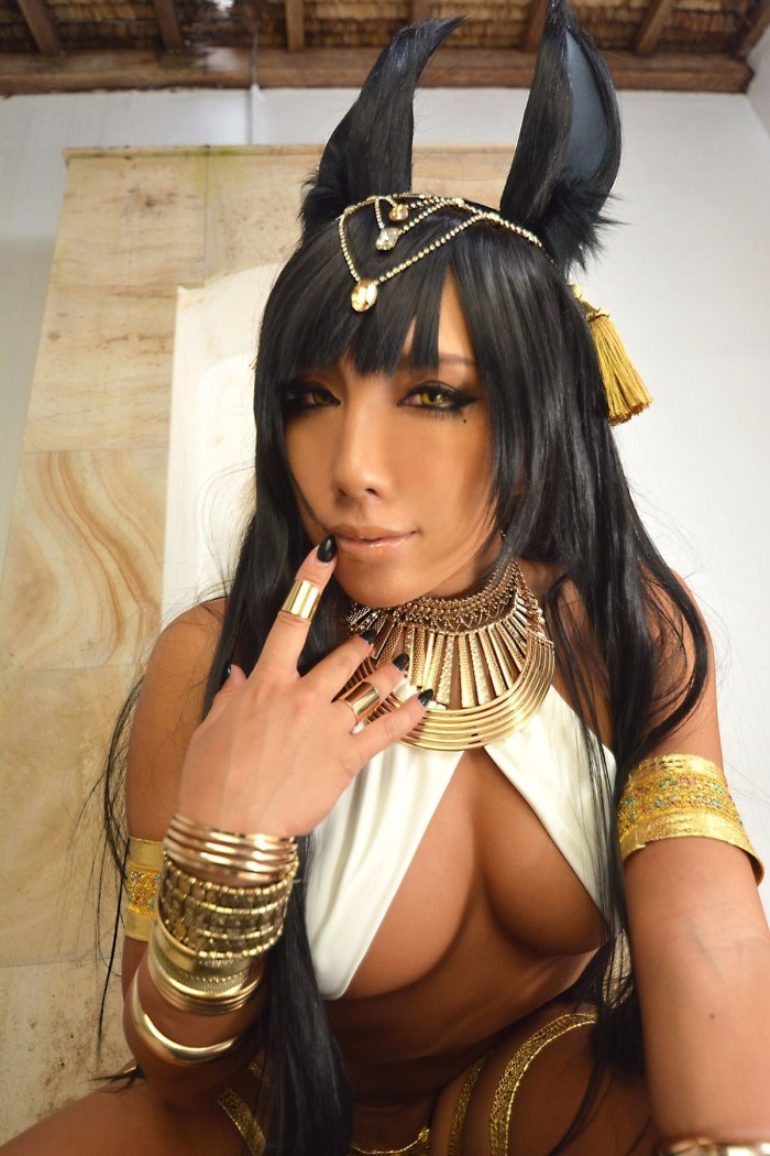 Japanese porn actress Henri Okita naked