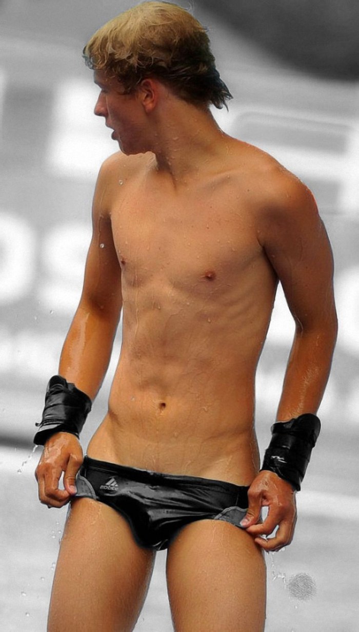 MEN BUTTOCKS in Wet Underwear