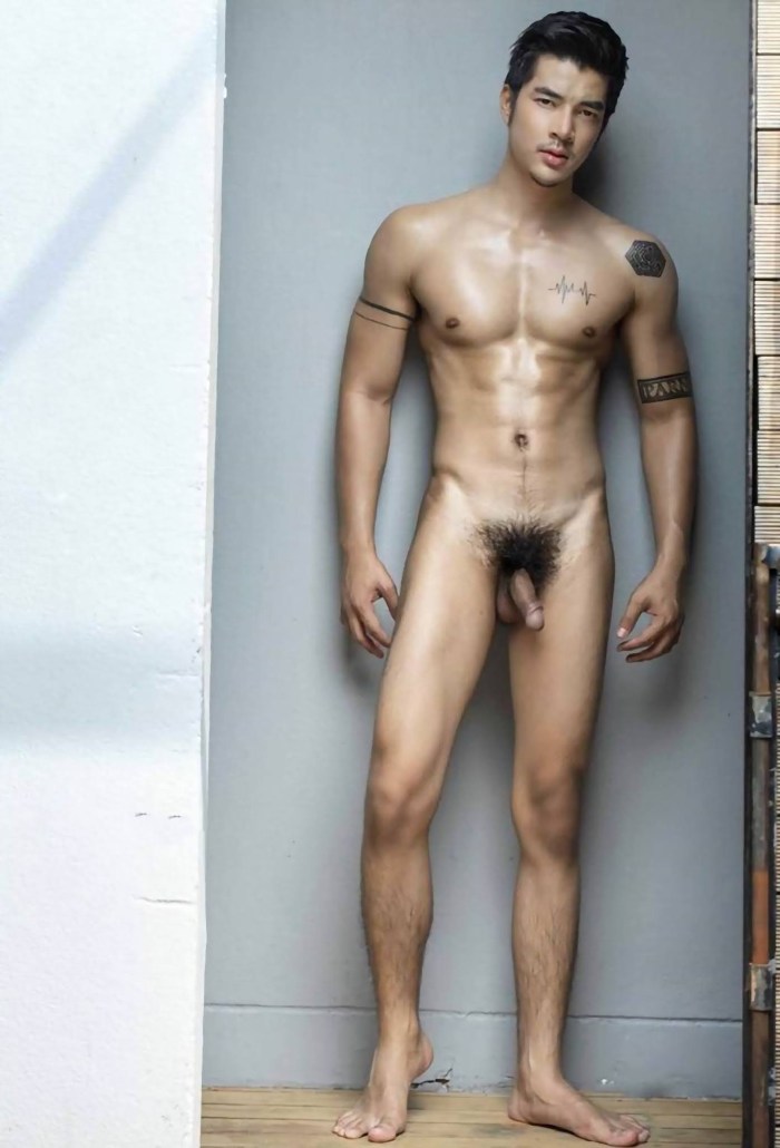 Naked Asian men