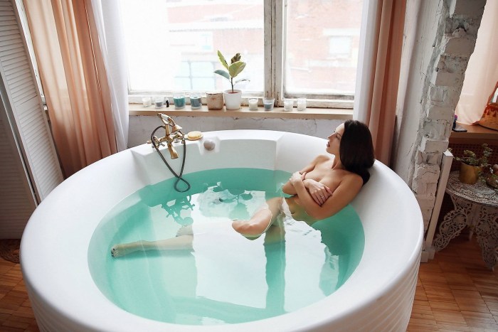 Bath Viva Lusso Pamela-Wht-SPA Acryl