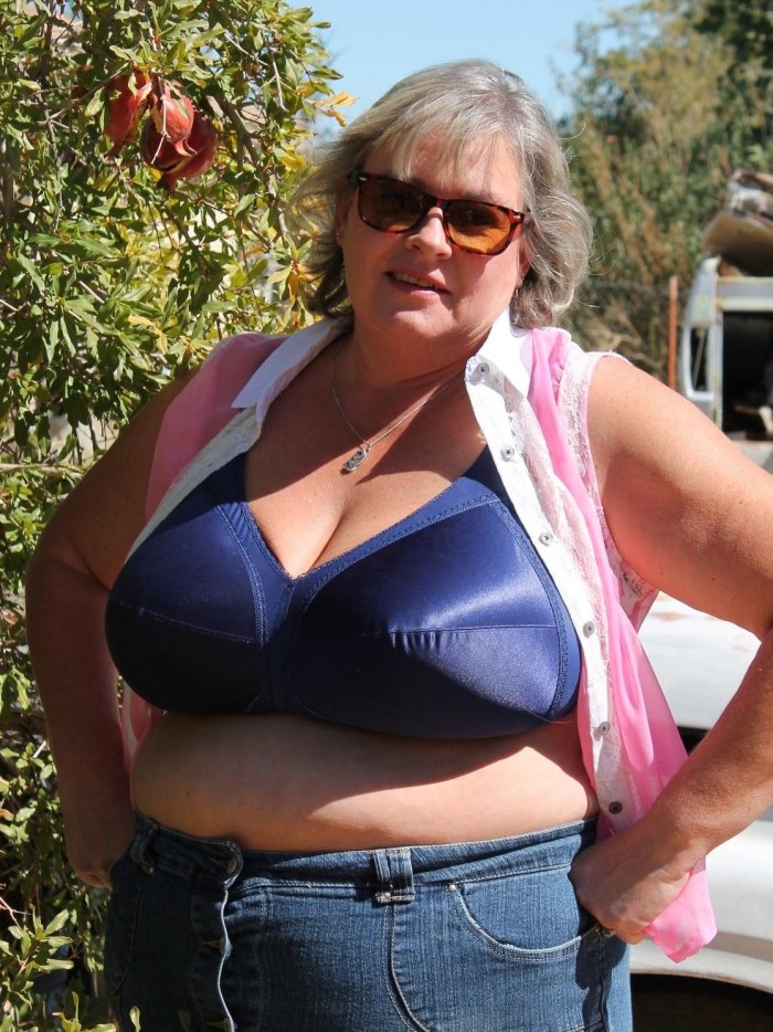 Elderly aunts in bras