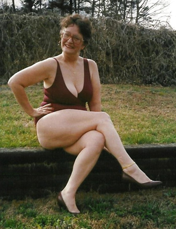 Older women without complexes