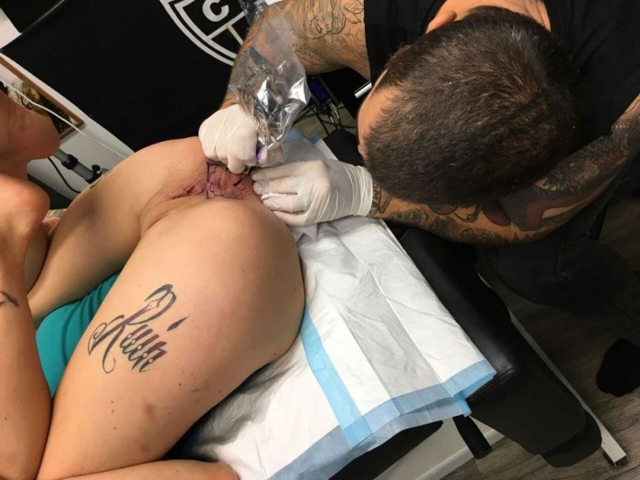 Anal with tattooed girls
