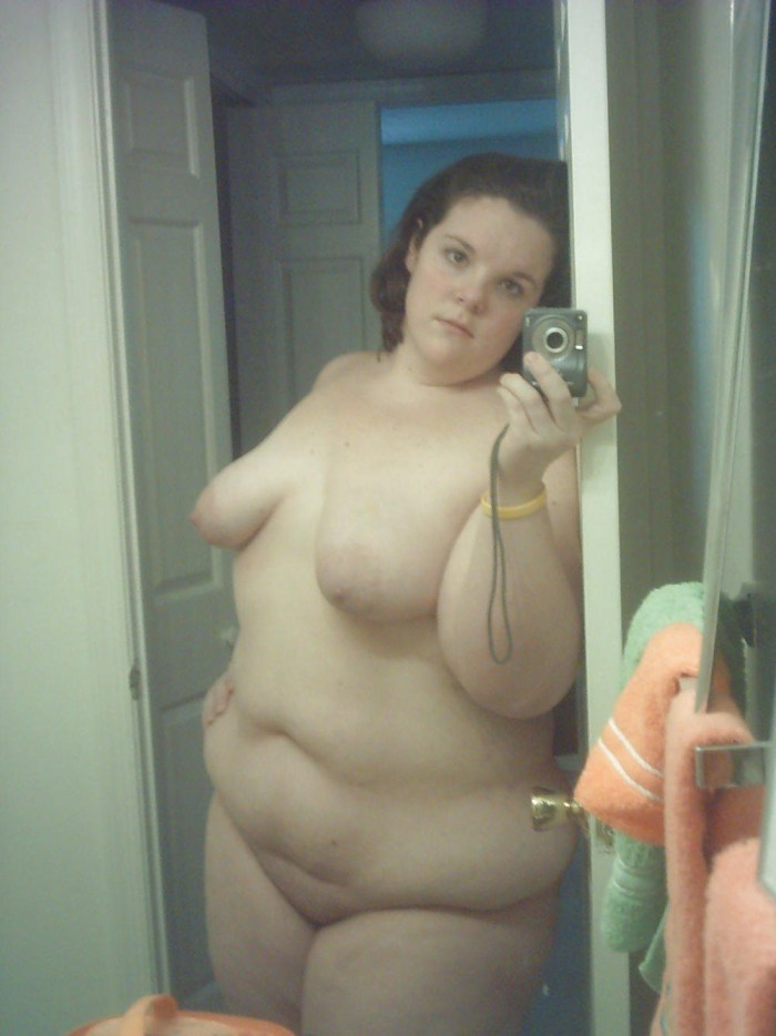 Pyshka in front of a webcam