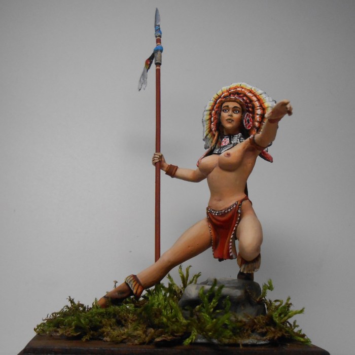 Figures of women of warriors