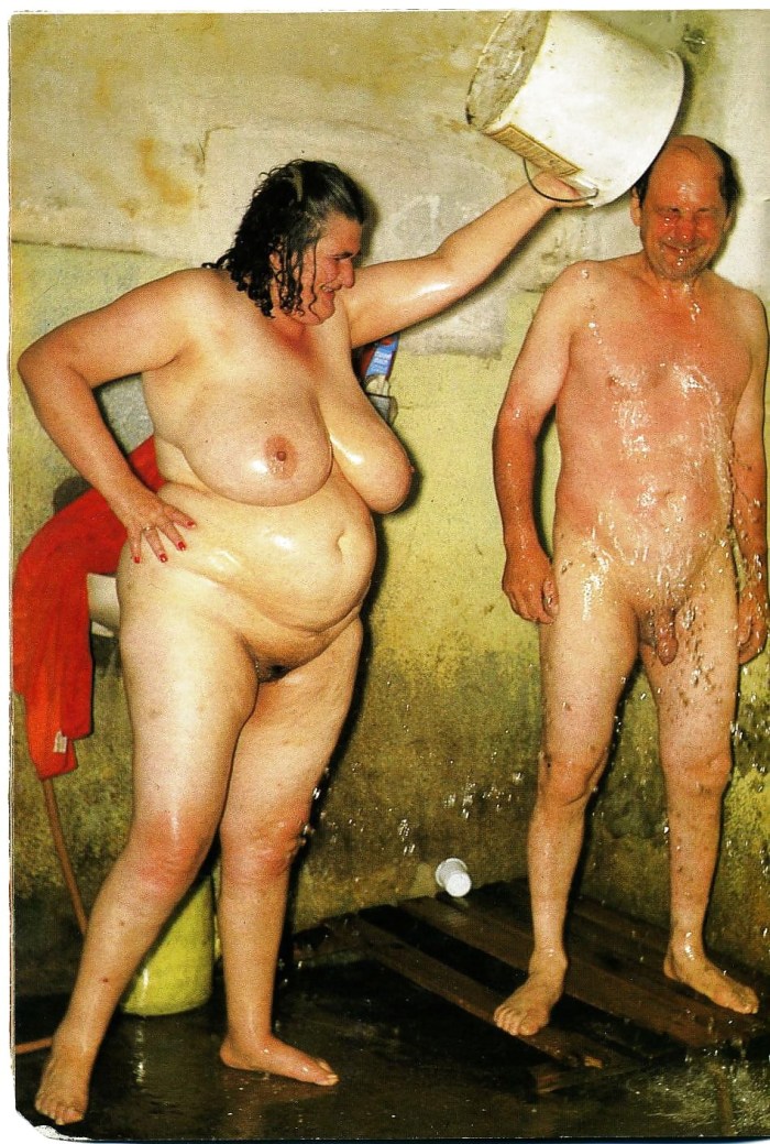 Old naked women retro