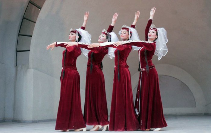 Uzundara Armenian Dance of the Bride