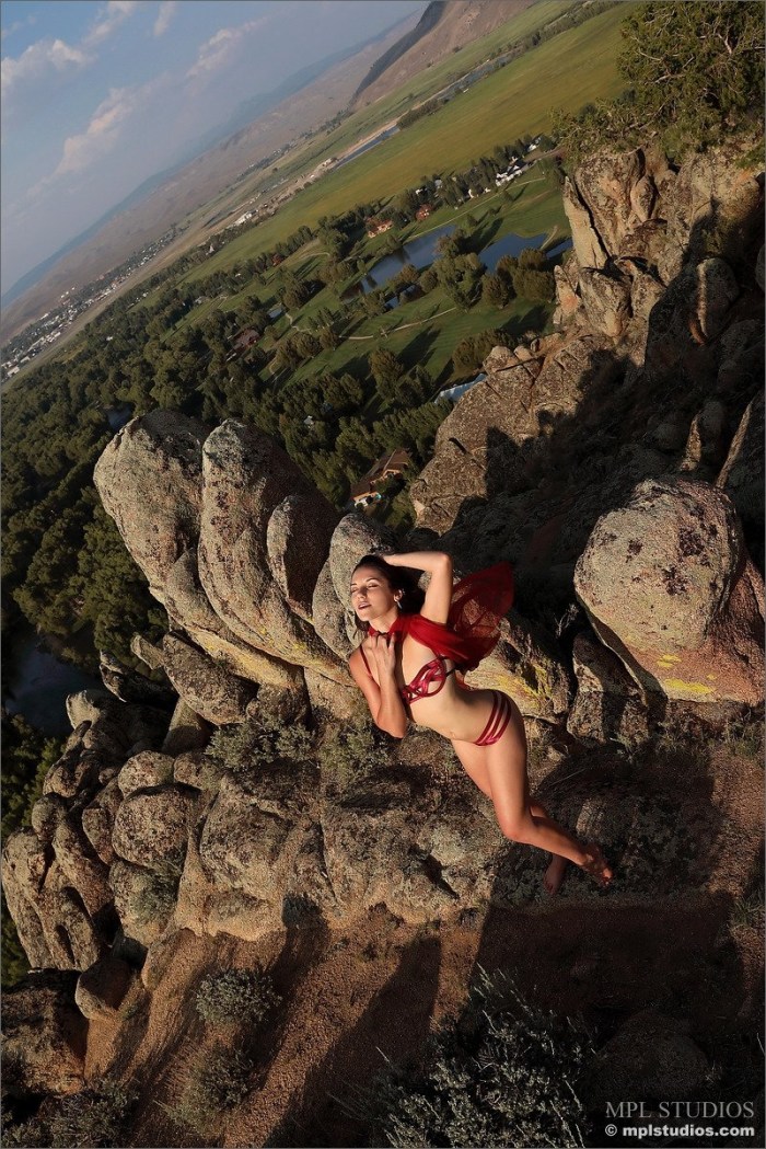 Elena generi naked in nature