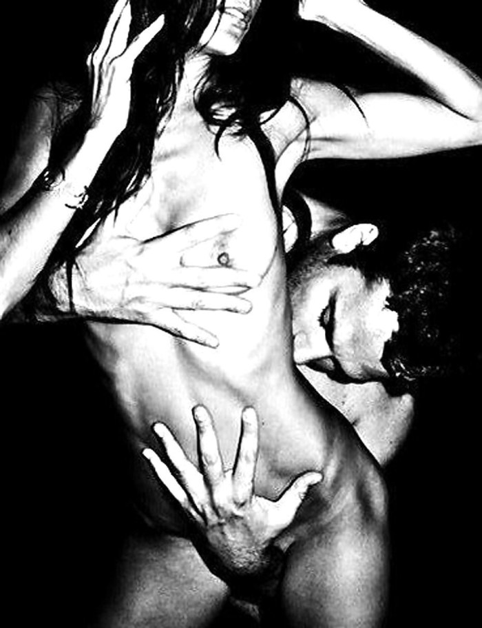 Chloe Vevrier vagina