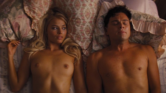 Margot Robbie Wolf with Wall Street Naked