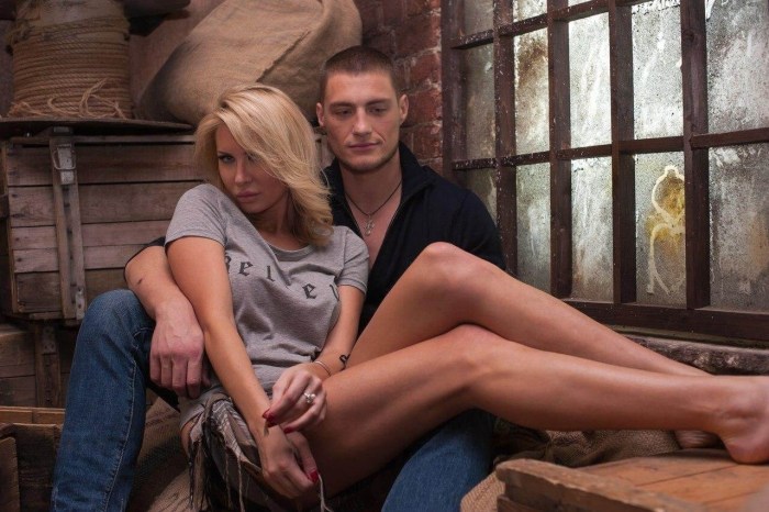 Shikun girlfriend Elina Kamiren