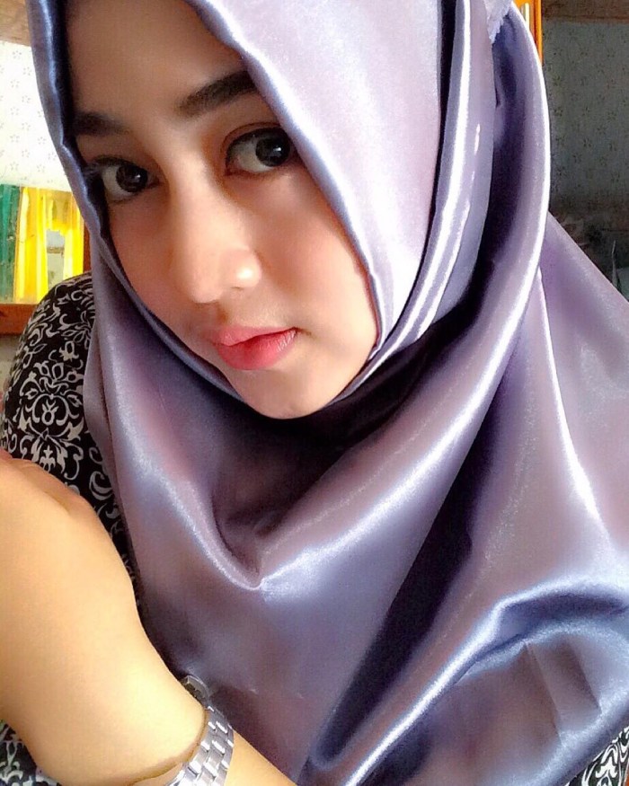 Turbanli Hijab Arab Turkish asian Paki Egypt GIF