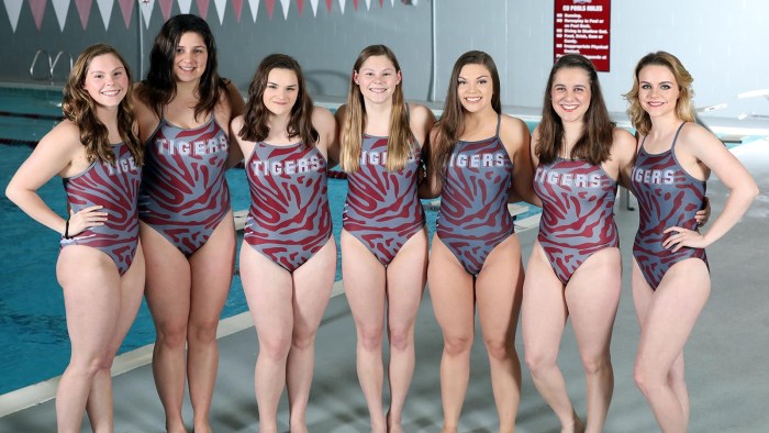College Girls Swim Team