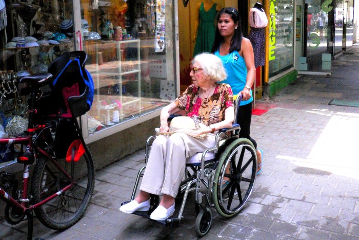 Attraction to the mother