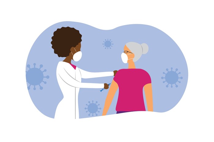 Elderly woman in the park smartphone