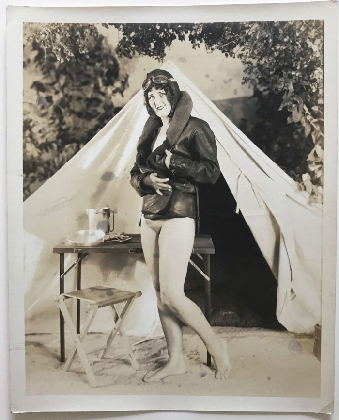 Lower underwear of 1940s France