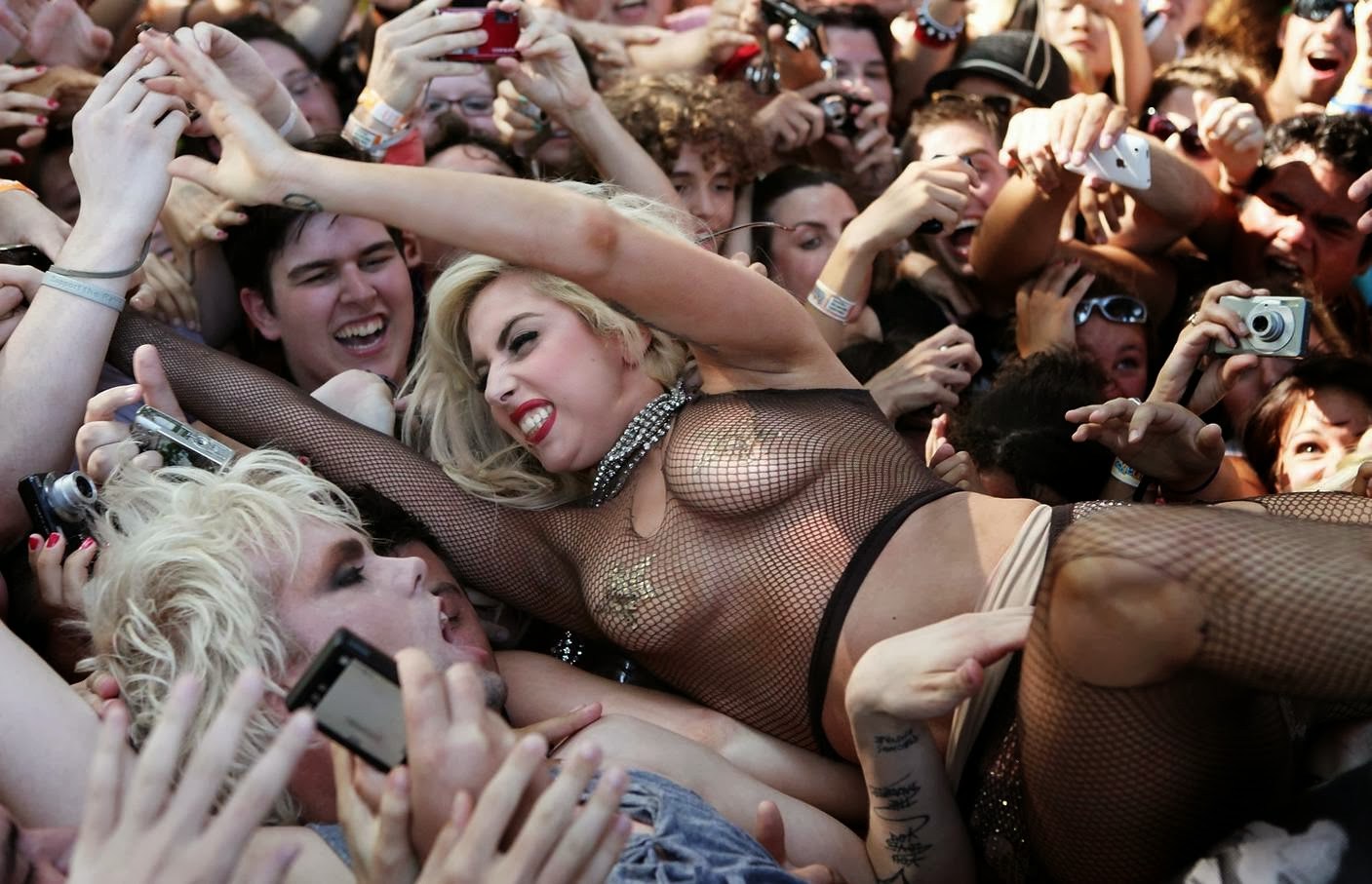 Lady Gaga Naked In Beach - XXX Lady Gaga (61 photos) - sex eporner pics