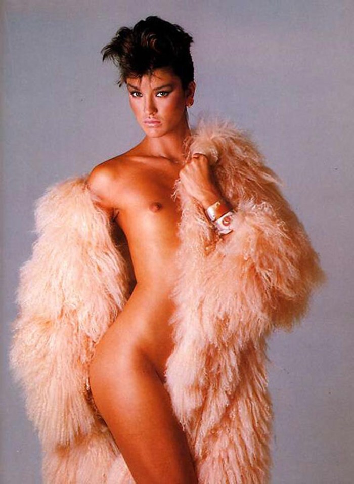Le Brok Kelly Lebrock Naked